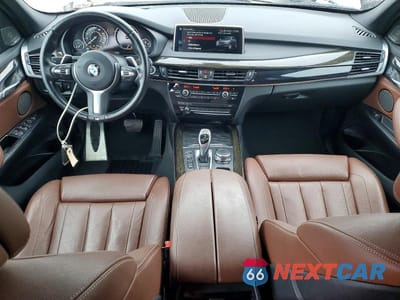 Zdjęcie 8 z 14 samochodu: 2018 BMW X5 XDRIVE35I VIN:5UXKR0C5XJL073400 - miniatura