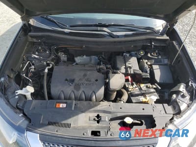 Zdjęcie 12 z 13 samochodu: 2019 MITSUBISHI OUTLANDER SE VIN:JA4AD3A37KZ035968 - miniatura