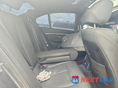 Zdjęcie 10 z 12 samochodu: 2017 BMW 330 I VIN:WBA8B9G34HNU55477 - miniatura