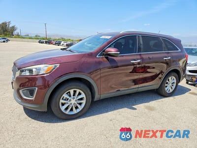 2016 KIA SORENTO LX 5XYPG4A36GG125583 - główne zdjęcie licytacji z USA - miniatura