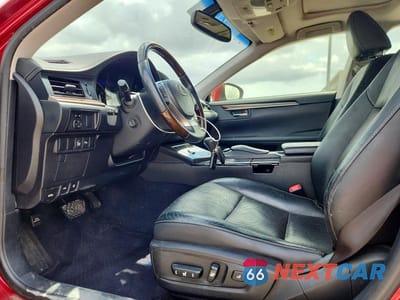 Zdjęcie 7 z 12 samochodu: 2013 LEXUS ES 350 VIN:JTHBK1GG7D2066212 - miniatura