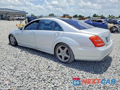 Drugie zdjęcie samochodu z przodu: 2011 MERCEDES-BENZ S 550 4MATIC VIN:WDDNG8GB9BA409219 - miniatura