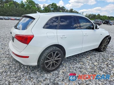 Trzecie zdjęcie samochodu z tyłu: 2010 AUDI Q5 PREMIUM PLUS VIN:WA1MKAFPXAA088423 - miniatura