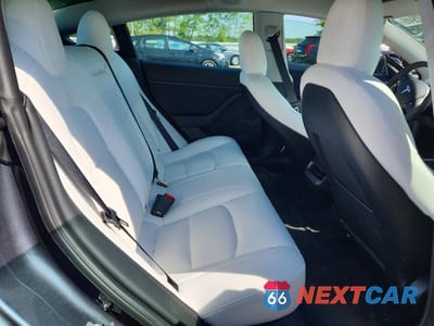 Zdjęcie 10 z 12 samochodu: 2022 TESLA MODEL 3 VIN:5YJ3E1EB4NF203190 - miniatura