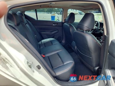 Zdjęcie 10 z 12 samochodu: 2022 NISSAN ALTIMA SR VIN:1N4BL4CV1NN358965 - miniatura