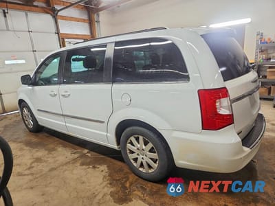 Drugie zdjęcie samochodu z przodu: 2015 CHRYSLER TOWN & COUNTRY TOURING VIN:2C4RC1BG0FR588558 - miniatura