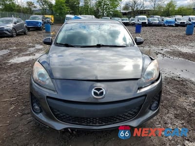 Piąte zdjęcie samochodu w środku: 2013 MAZDA 3 I VIN:JM1BL1LP0D1821954 - miniatura