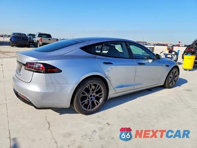 Trzecie zdjęcie samochodu z tyłu: 2025 TESLA MODEL S VIN:5YJSA1E58SF551202 - miniatura