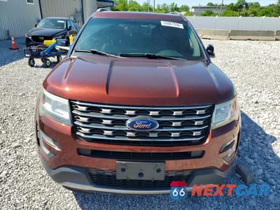Piąte zdjęcie samochodu w środku: 2016 FORD EXPLORER XLT VIN:1FM5K8DH8GGC02645 - miniatura