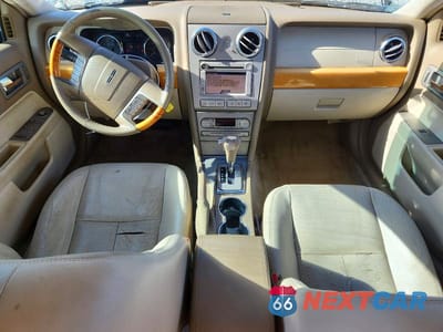 Zdjęcie 8 z 12 samochodu: 2009 LINCOLN MKZ VIN:3LNHM26T79R619918 - miniatura