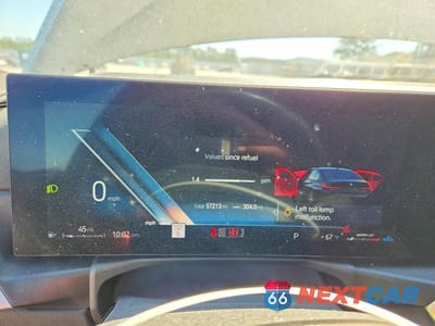 Zdjęcie 9 z 12 samochodu: 2023 BMW 330I VIN:3MW69FF00P8D57086 - miniatura