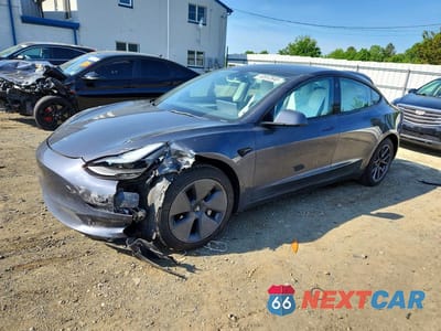 2022 TESLA MODEL 3 5YJ3E1EB4NF203190 - główne zdjęcie licytacji z USA - miniatura