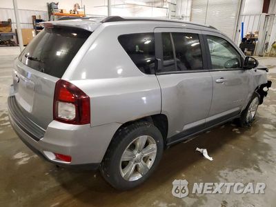 Trzecie zdjęcie samochodu z tyłu: 2016 JEEP COMPASS SPORT VIN:1C4NJDBB3GD798215 - miniatura
