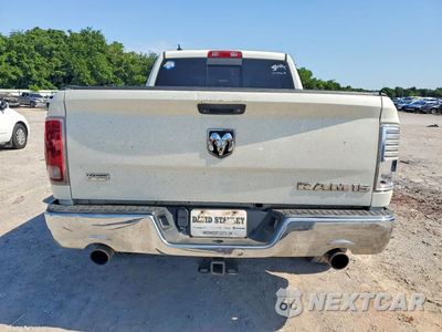 Zdjęcie 6 z 13 samochodu: 2018 RAM 1500 LARAMIE VIN:1C6RR6VT0JS123345 - miniatura