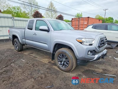 Czwarte zdjęcie samochodu z boku: 2020 TOYOTA TACOMA SR5 VIN:5TFSX5EN3LX072716 - miniatura