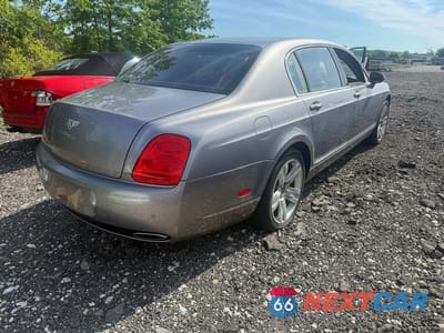 Czwarte zdjęcie samochodu z boku: 2006 BENTLEY CONTINENTAL FLYING SPUR VIN:SCBBR53W76C031171 - miniatura