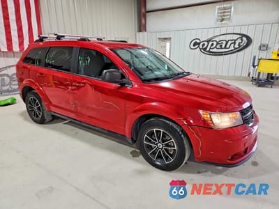 Czwarte zdjęcie samochodu z boku: 2018 DODGE JOURNEY SE VIN:3C4PDCAB0JT536357 - miniatura