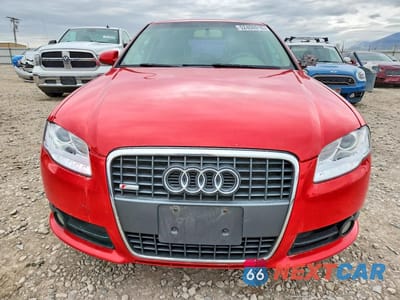 Piąte zdjęcie samochodu w środku: 2008 AUDI A4 2.0T QUATTRO VIN:WAUDF78E88A064945 - miniatura