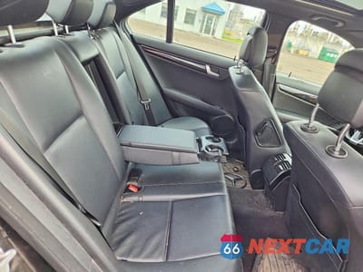 Zdjęcie 10 z 12 samochodu: 2012 MERCEDES-BENZ C 250 4MATIC VIN:WDDGF8FBXCA741295 - miniatura