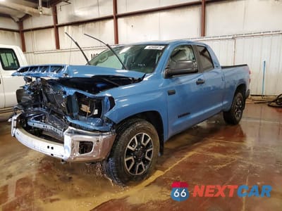 2019 TOYOTA TUNDRA SR 5TFUY5F18KX807562 - główne zdjęcie licytacji z USA - miniatura