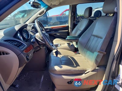 Zdjęcie 7 z 13 samochodu: 2012 CHRYSLER TOWN & COUNTRY TOURING VIN:2C4RC1BG2CR412431 - miniatura