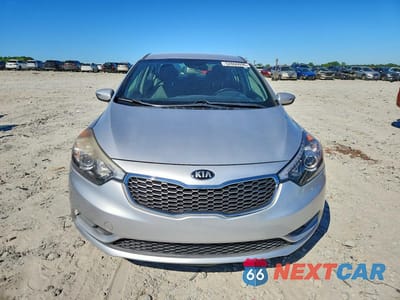 Piąte zdjęcie samochodu w środku: 2015 KIA FORTE EX VIN:KNAFX4A82F5282037 - miniatura