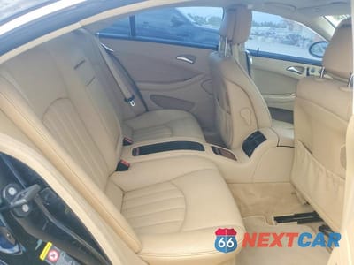 Zdjęcie 10 z 12 samochodu: 2007 MERCEDES-BENZ CLS 550 VIN:WDDDJ72X57A106939 - miniatura