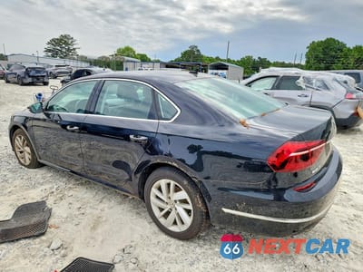 Drugie zdjęcie samochodu z przodu: 2018 VOLKSWAGEN PASSAT SE VIN:1VWBA7A39JC024723 - miniatura