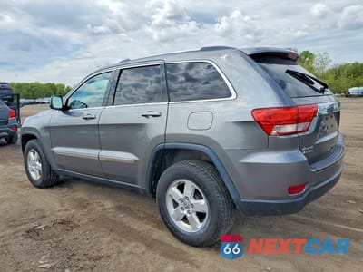 Drugie zdjęcie samochodu z przodu: 2013 JEEP GRAND CHEROKEE LAREDO VIN:1C4RJFAGXDC560731 - miniatura