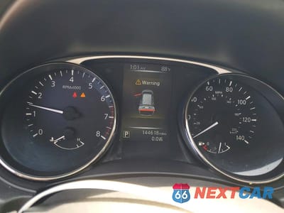 Zdjęcie 9 z 12 samochodu: 2016 NISSAN ROGUE S VIN:JN8AT2MT8GW007575 - miniatura