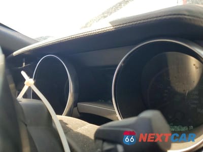 Zdjęcie 9 z 12 samochodu: 2023 FORD MUSTANG VIN:1FATP8UHXP5103470 - miniatura