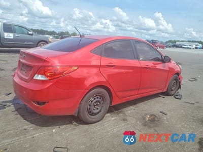 Trzecie zdjęcie samochodu z tyłu: 2013 HYUNDAI ACCENT VIN:KMHCT4AE9DU419299 - miniatura