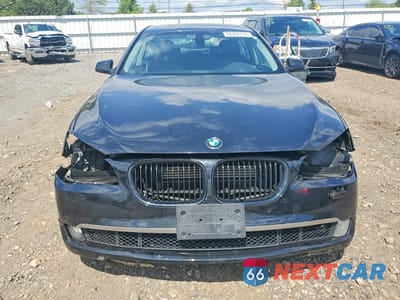 Piąte zdjęcie samochodu w środku: 2011 BMW 750 LXI VIN:WBAKC8C59BC433126 - miniatura
