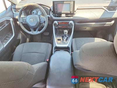 Zdjęcie 8 z 13 samochodu: 2021 TOYOTA RAV4 LE VIN:2T3H1RFV9MW109694 - miniatura