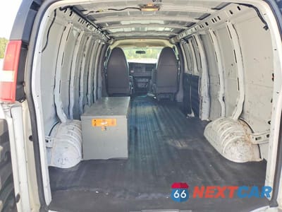 Zdjęcie 10 z 13 samochodu: 2014 CHEVROLET EXPRESS 3500 CARGO DELIVERY VAN VIN:1GCZGUCB6E1208358 - miniatura