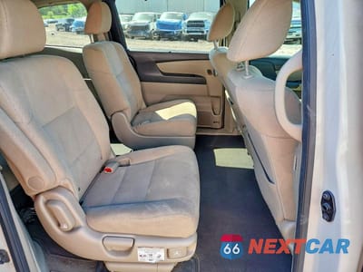 Zdjęcie 11 z 14 samochodu: 2017 HONDA ODYSSEY SE VIN:5FNRL5H38HB024005 - miniatura