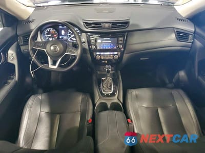 Zdjęcie 8 z 14 samochodu: 2018 NISSAN ROGUE SL VIN:5N1AT2MV2JC794590 - miniatura