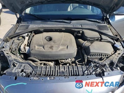 Zdjęcie 12 z 13 samochodu: 2017 VOLVO V60 T5 PREMIER VIN:YV140MEK8H1361026 - miniatura