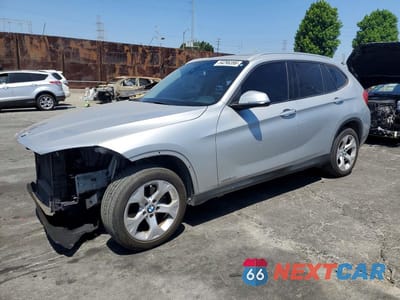 2015 BMW X1 SDRIVE28I WBAVM1C58FVW57077 - główne zdjęcie licytacji z USA - miniatura