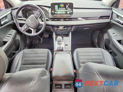 Zdjęcie 8 z 12 samochodu: 2023 MITSUBISHI OUTLANDER SE VIN:JA4J4UA88PZ061374 - miniatura