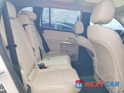 Zdjęcie 10 z 12 samochodu: 2023 MERCEDES-BENZ GLB 250 VIN:W1N4M4GB8PW280528 - miniatura