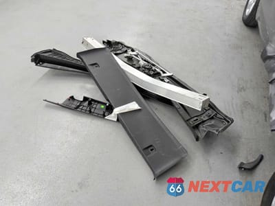 Zdjęcie 13 z 14 samochodu: 2025 TOYOTA SIENNA PLATINUM 7-PASSENGER VIN:5TDERKEC8SS280731 - miniatura