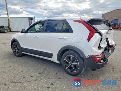 Drugie zdjęcie samochodu z przodu: 2026 KIA NIRO LX VIN:KNDCP3LE0T5326793 - miniatura