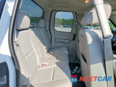 Zdjęcie 10 z 12 samochodu: 2011 CHEVROLET SILVERADO C1500 LT VIN:1GCRCSEA0BZ178064 - miniatura