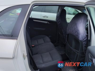 Zdjęcie 6 z 10 samochodu: 2008 MERCEDES-BENZ B200 VIN:WDDFH33XX8J322475 - miniatura