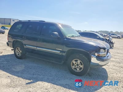 Czwarte zdjęcie samochodu z boku: 2004 GMC YUKON VIN:1GKEC13V34J116565 - miniatura