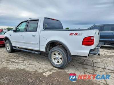 Drugie zdjęcie samochodu z przodu: 2002 FORD F150 SUPERCREW VIN:1FTRW08682KB34597 - miniatura