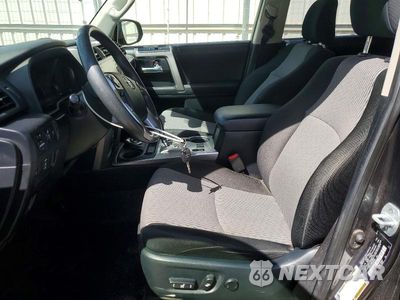 Zdjęcie 7 z 13 samochodu: 2020 TOYOTA 4RUNNER VIN:JTEBU5JR3L5802343 - miniatura