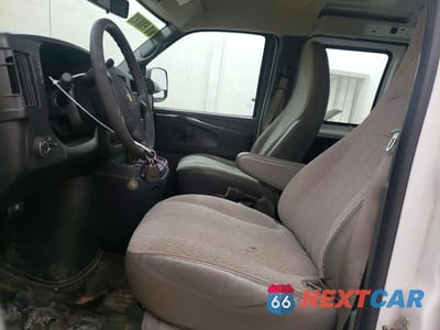 Zdjęcie 7 z 13 samochodu: 2014 CHEVROLET EXPRESS 1500 CARGO DELIVERY VAN VIN:1GCSGAFX0E1140775 - miniatura