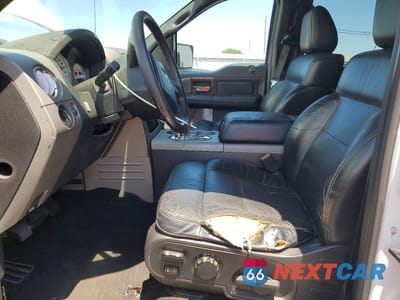 Zdjęcie 7 z 12 samochodu: 2004 FORD F150 SUPERCREW VIN:1FTPW14524KC00705 - miniatura